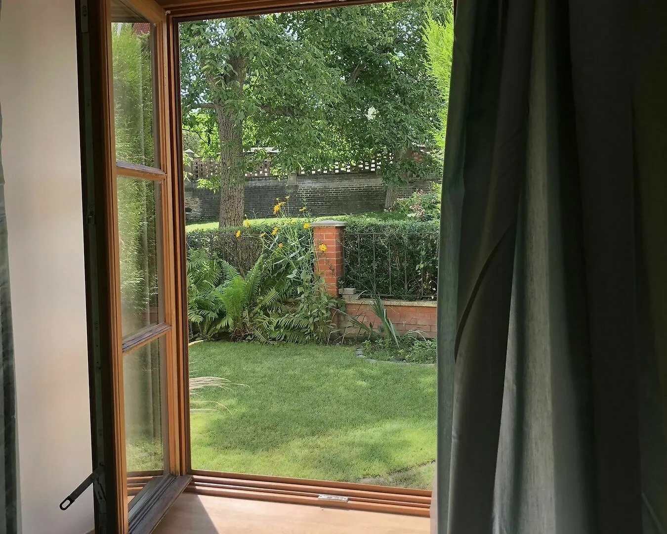 The Green Garden Apartment Praag 0*,
