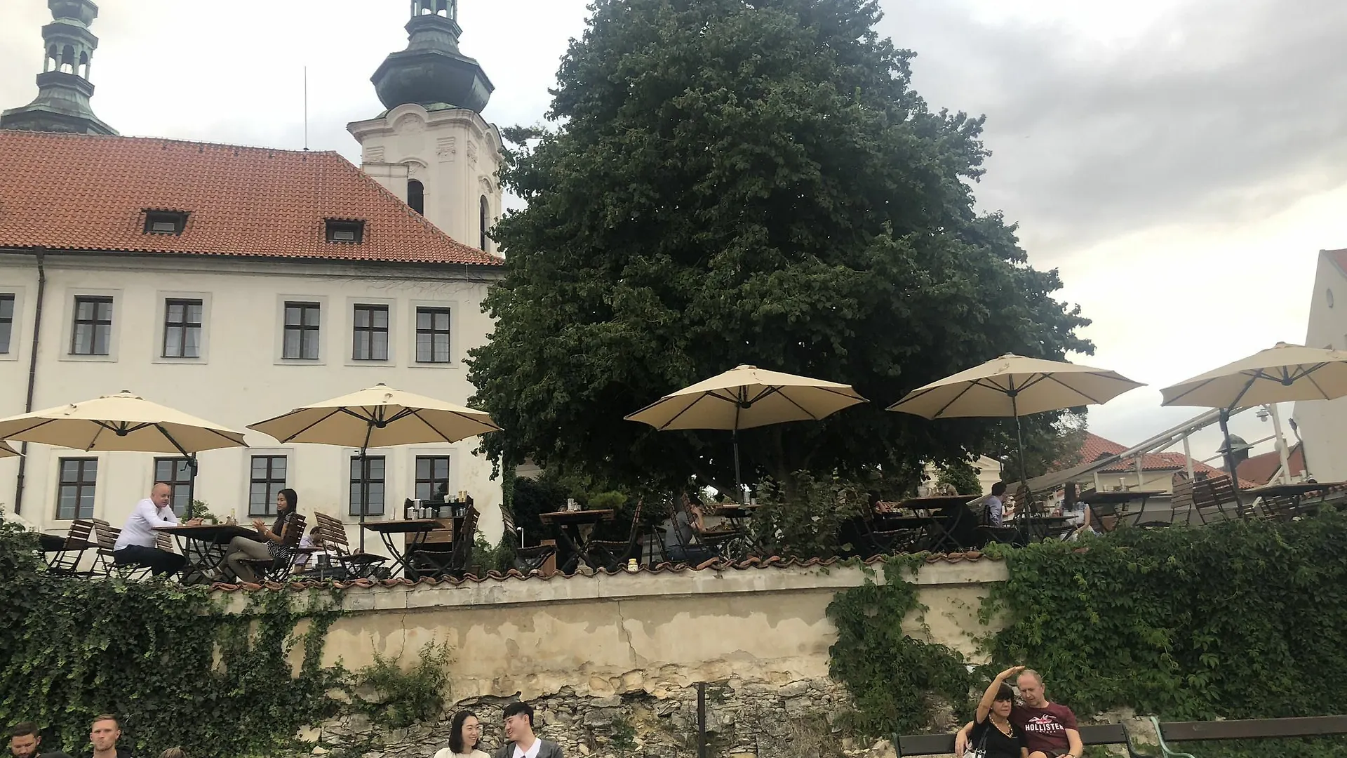 The Green Garden Apartment Praag